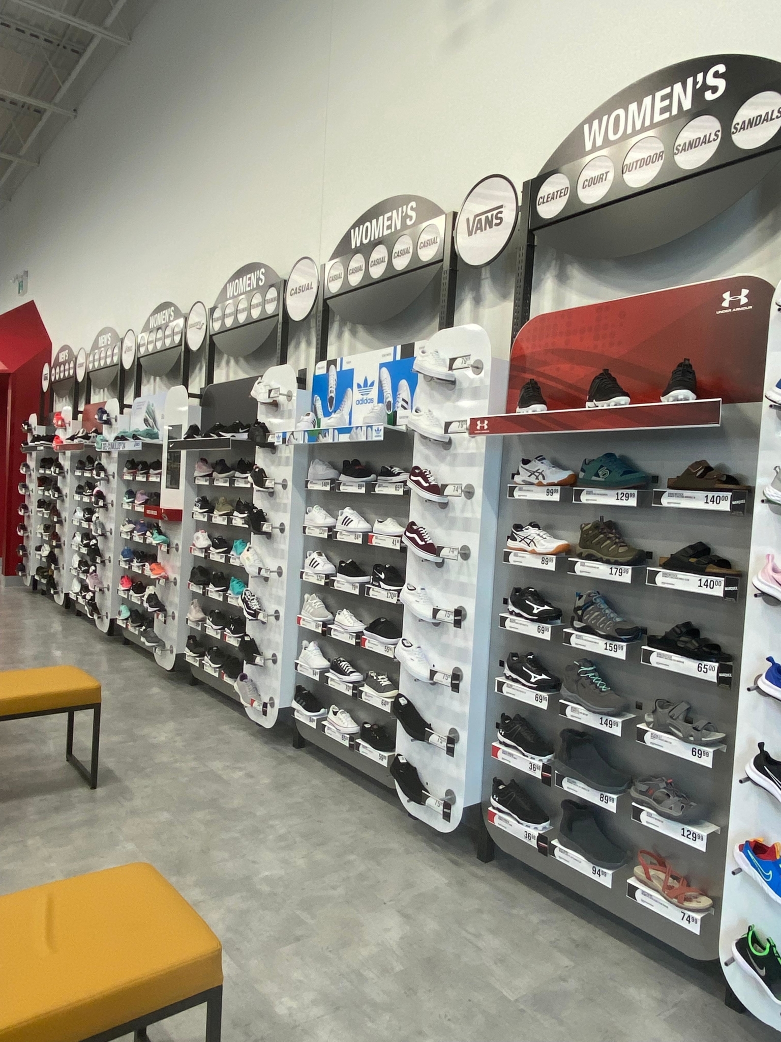 Sport Chek - Sporting Goods Stores
