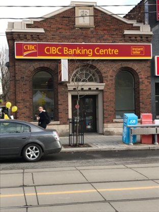 Centre bancaire CIBC avec guichet automatique - Banques