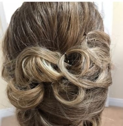 Sukhi's Artistry - Hairdressers & Beauty Salons