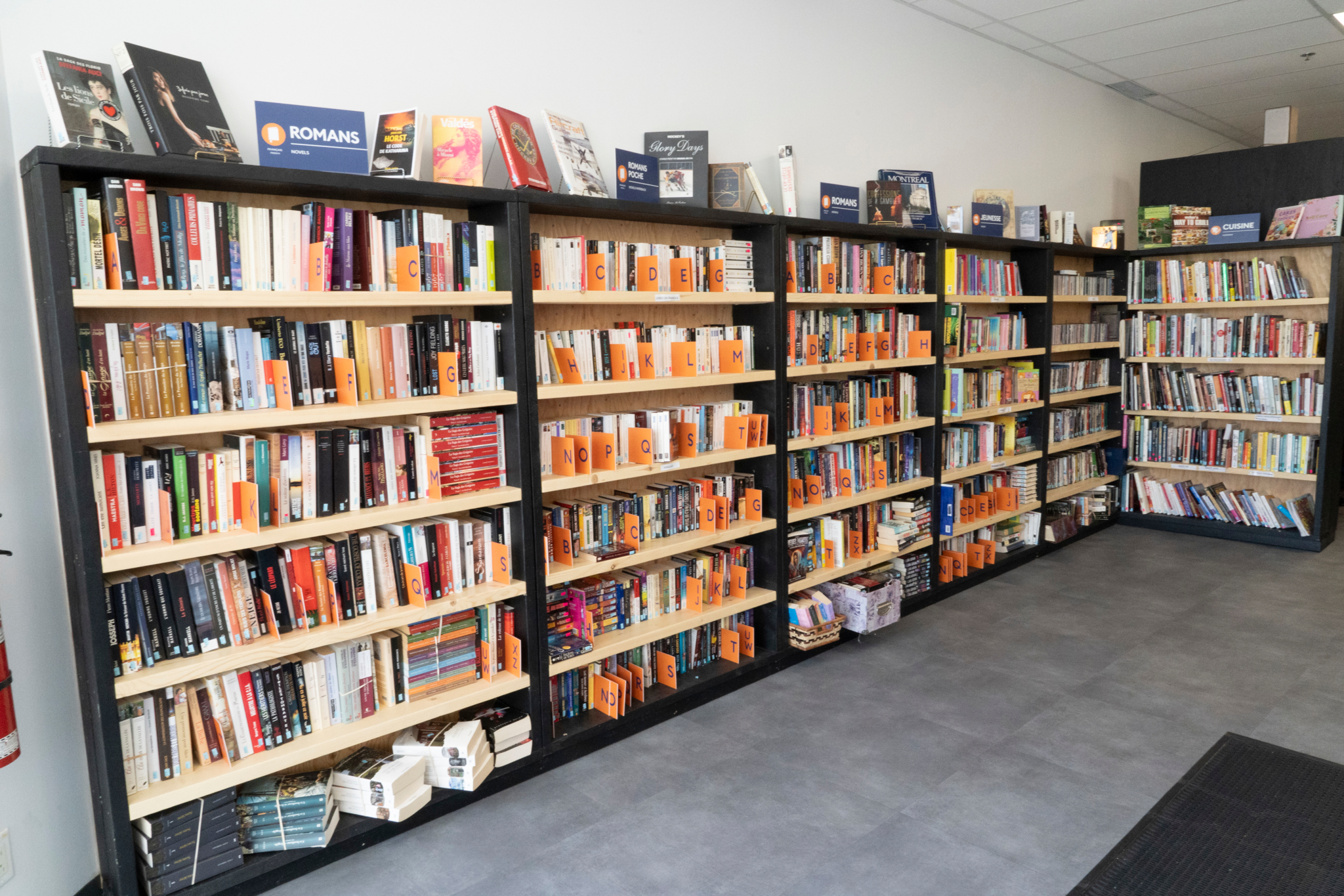 renaissance librairie pierrefonds - Librairies