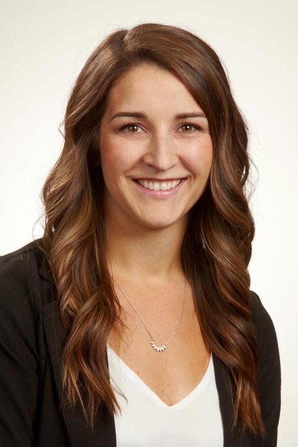 Edward Jones - Financial Advisor: Chianne V Jones, CEPA® - Investment Advisory Services