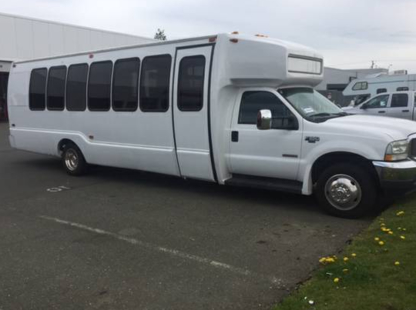 North Island Party Bus & Shuttle Services - Service de limousine
