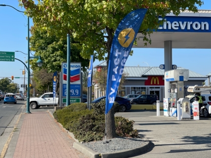 Chevron - Gas Station - Stations-services