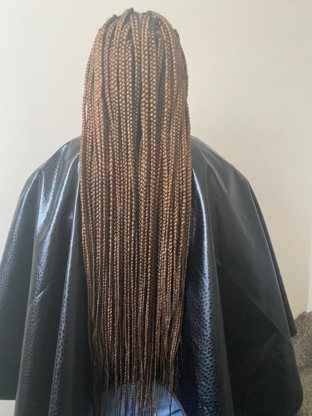 Maggie's Salon - Hairdressers & Beauty Salons