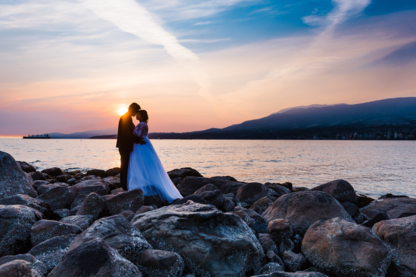 Emily Nicole Photos - Portrait & Wedding Photographers