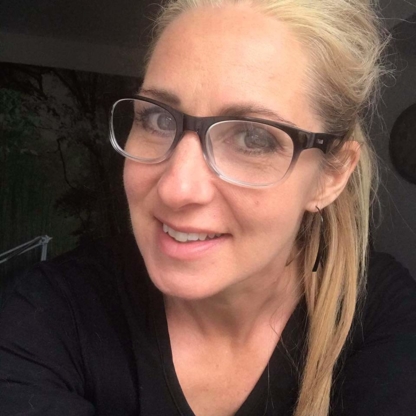 Voir le profil de Esthétique Massothérapie Roxane - Brossard