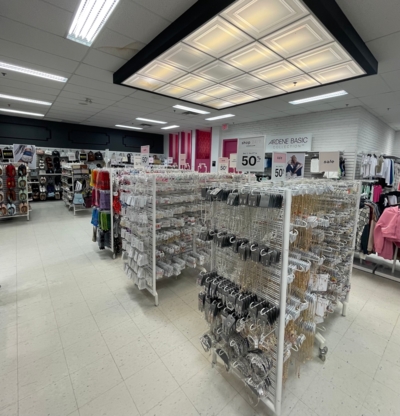 Ardene - Clothing Stores