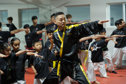 Jong Kim Martial Arts Surrey (Taekwondo) - Écoles et cours d'arts martiaux et d'autodéfense