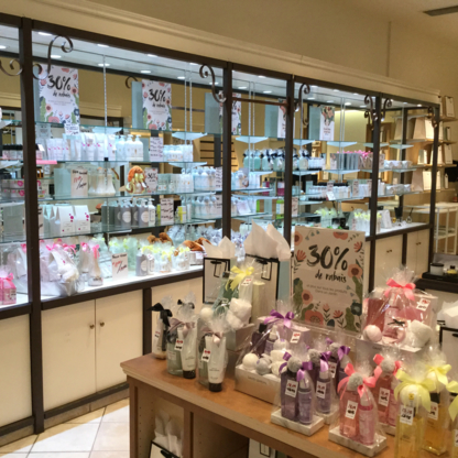 Dans Un Jardin - Toilet Preparations