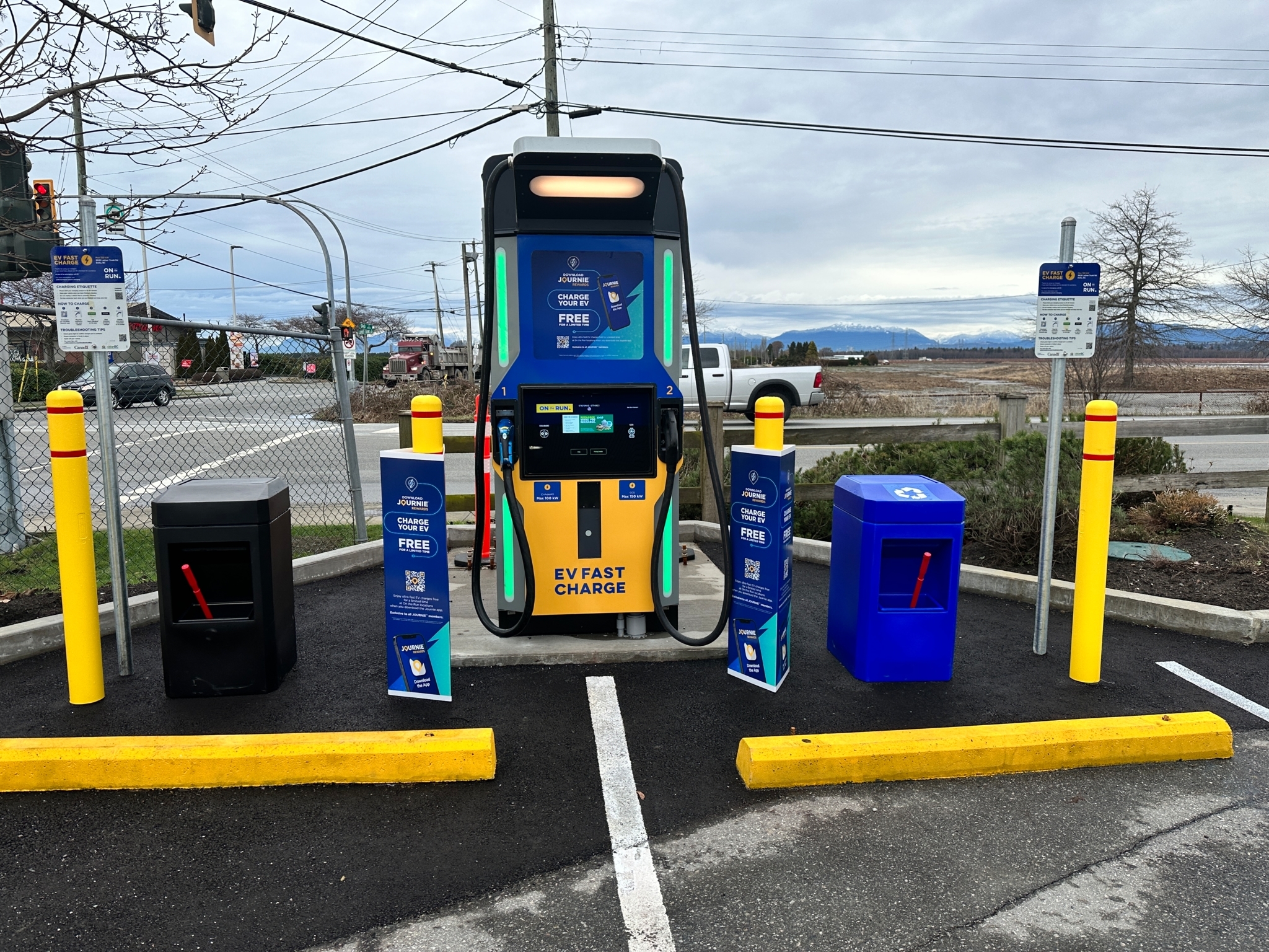 on the run ev charging station - Convenience Stores