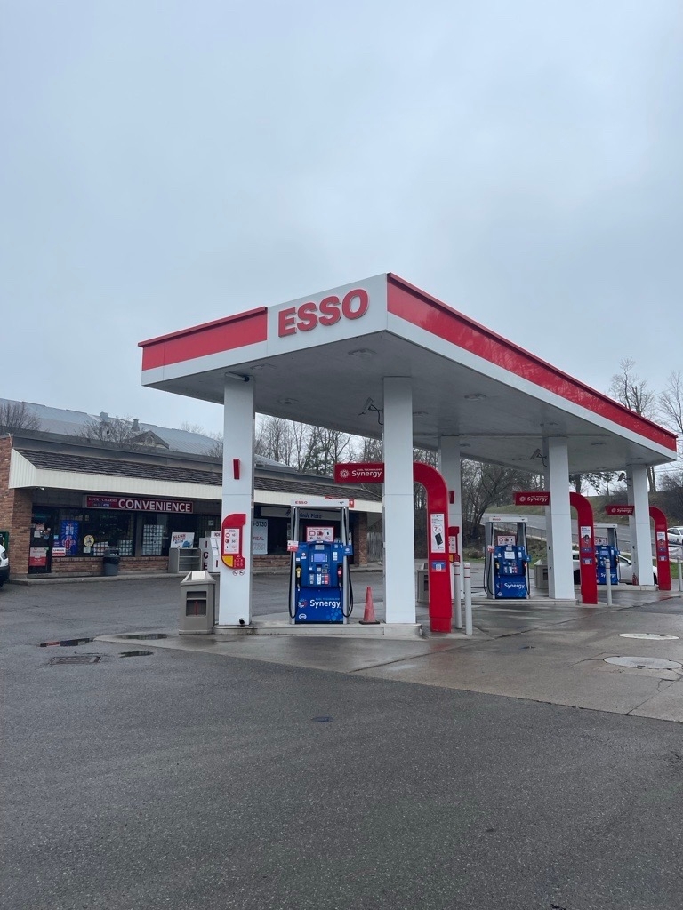 CoinFlip Bitcoin ATM - Esso/Lucky Charms Convenience (Peterborough) - Banques