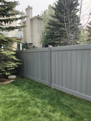 Decked Out Vinyl Fencing - Fences