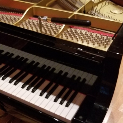 Klomp's Piano Services - Accord et pièces de pianos