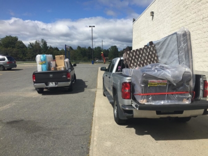 Surplus Furniture And Mattress - Magasins de meubles