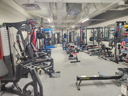 Flaman Fitness West Edmonton - Appareils d'exercice et de musculation