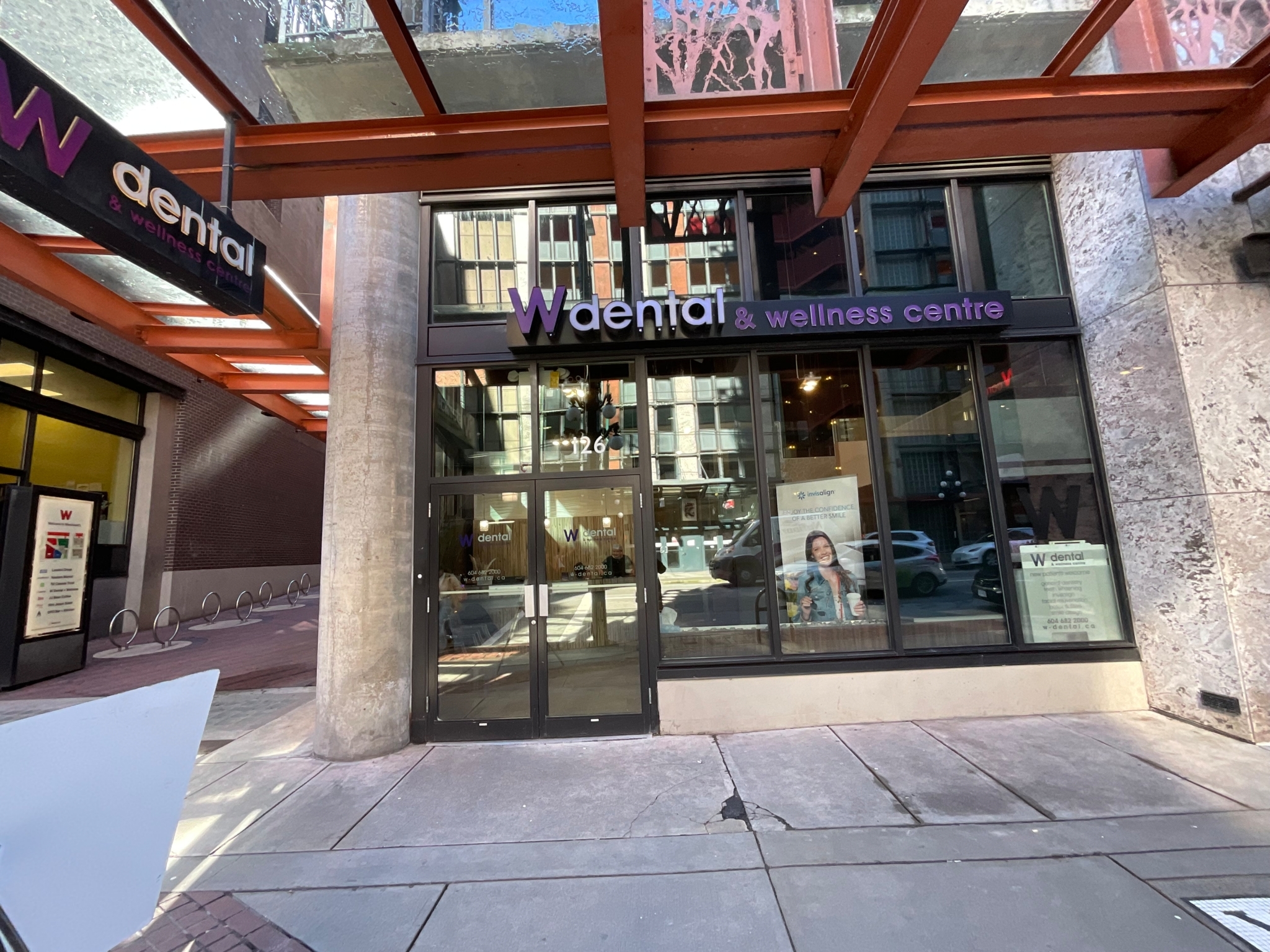 W Dental - Dentists