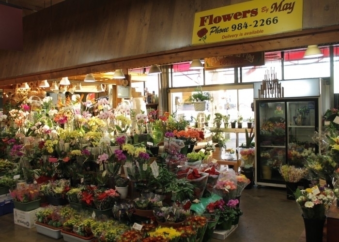 Voir le profil de Flowers By May - West Vancouver