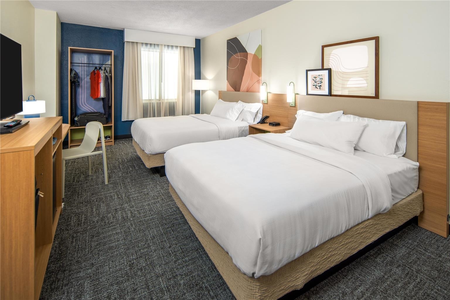 Spark by Hilton Montreal Brossard - Hotels