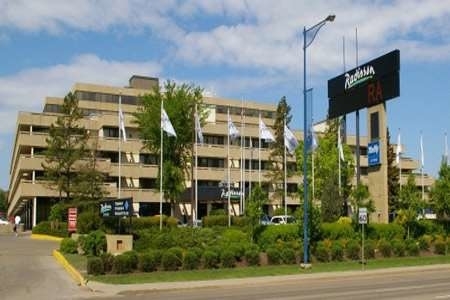 Radisson Hotel Edmonton South - Hotels