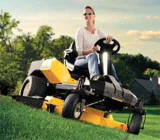 Aux Petits Moteurs Charette Inc - Tractor Dealers