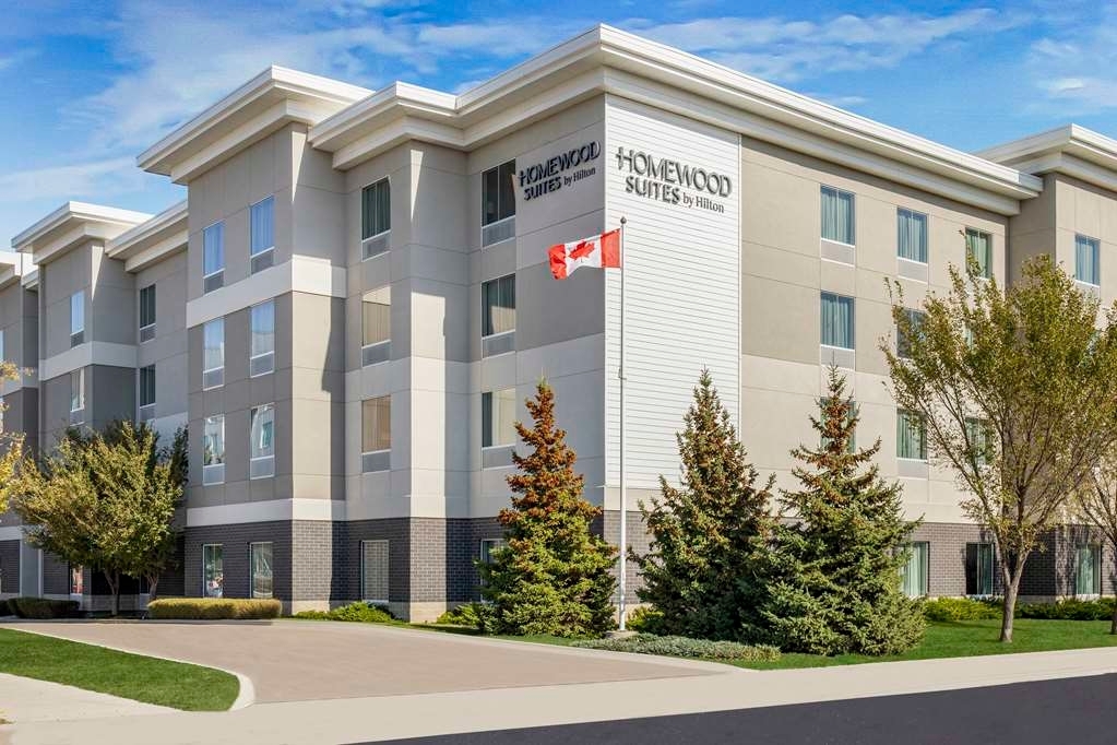 Homewood Suites by Hilton Winnipeg Airport-Polo Park, MB - Hotels