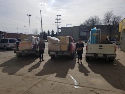 Surplus Furniture and Mattress Warehouse - Magasins de meubles