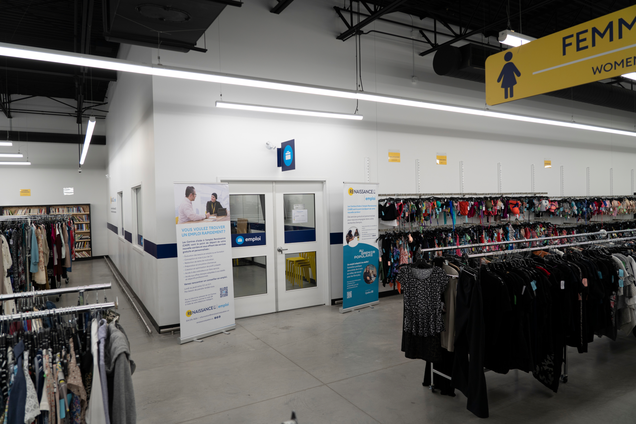 centre d'aide à l'emploi renaissance galeries mille-îles - Second-Hand Stores