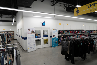 Centre d'aide à l'emploi Renaissance Galeries Mille-Îles - Magasins d'occasions