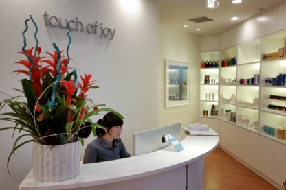 Touch of Joy - Salons de coiffure et de beauté