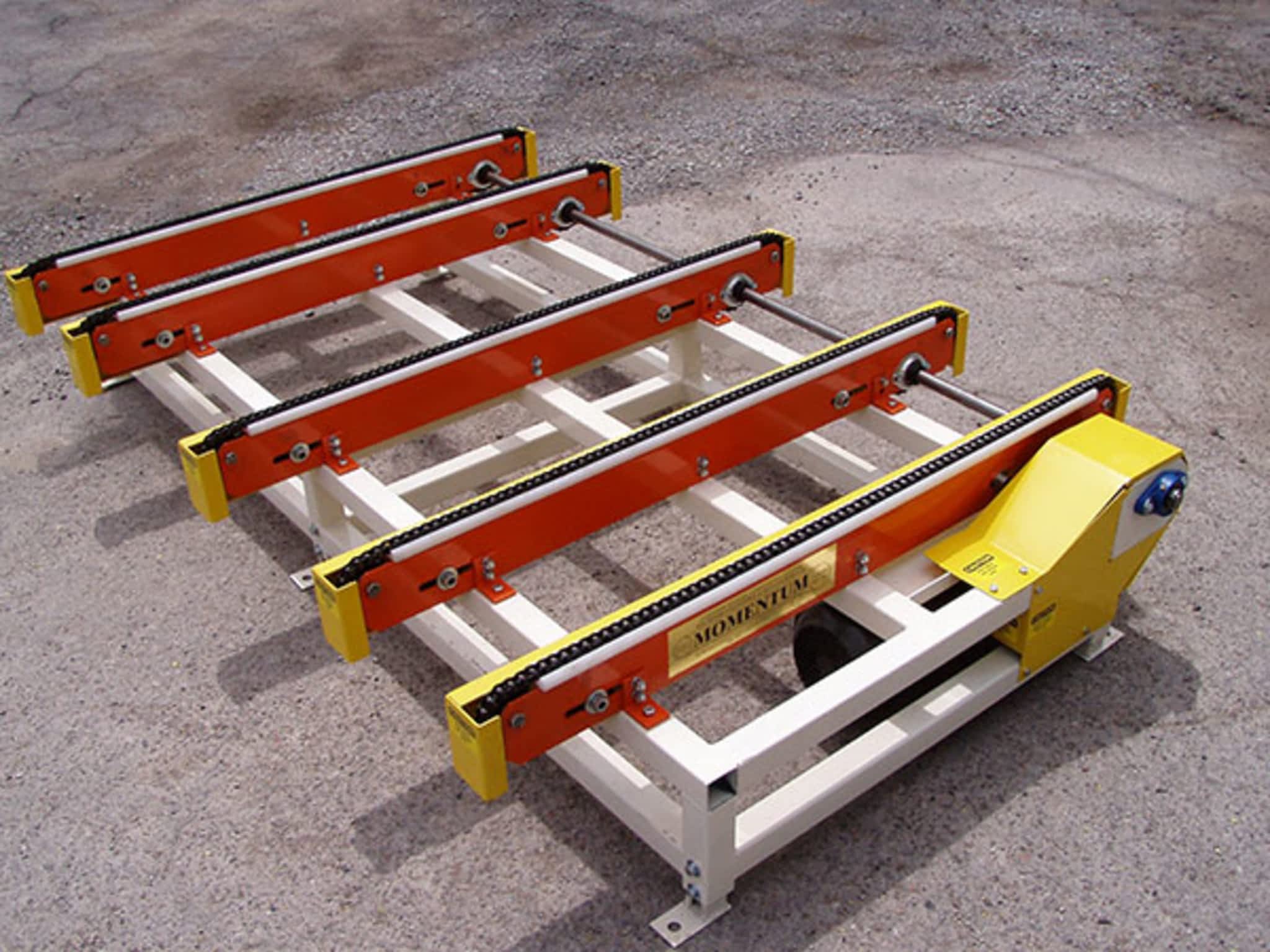 photo Momentum Conveyors