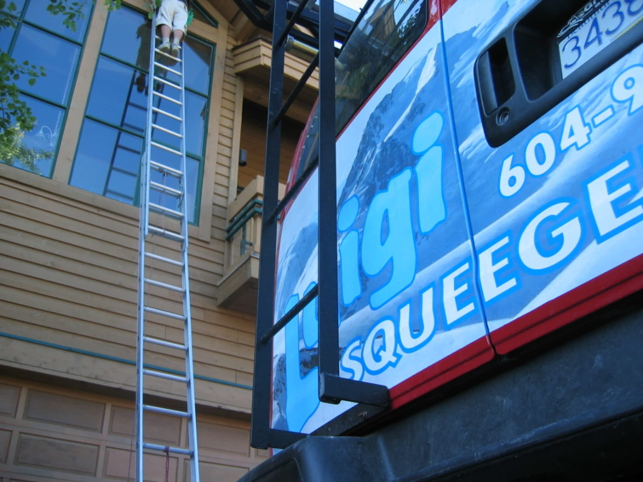 photo Luigi Squeegee