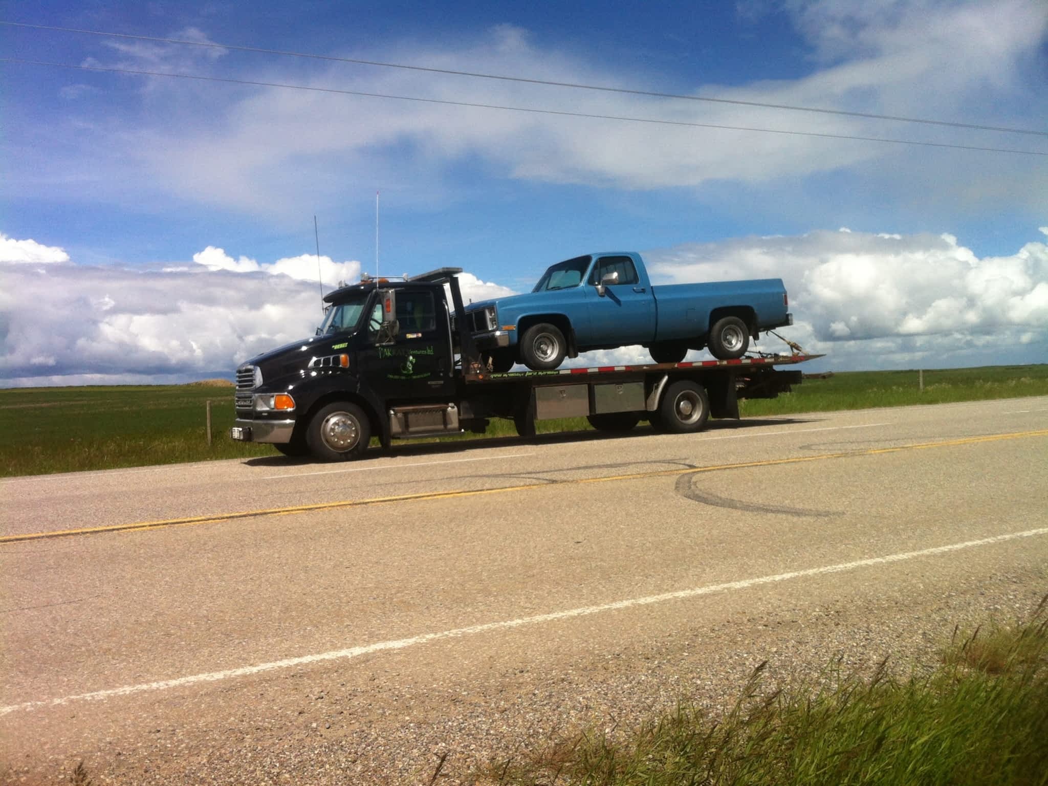 photo Pakrat Towing & Flatdeck Services