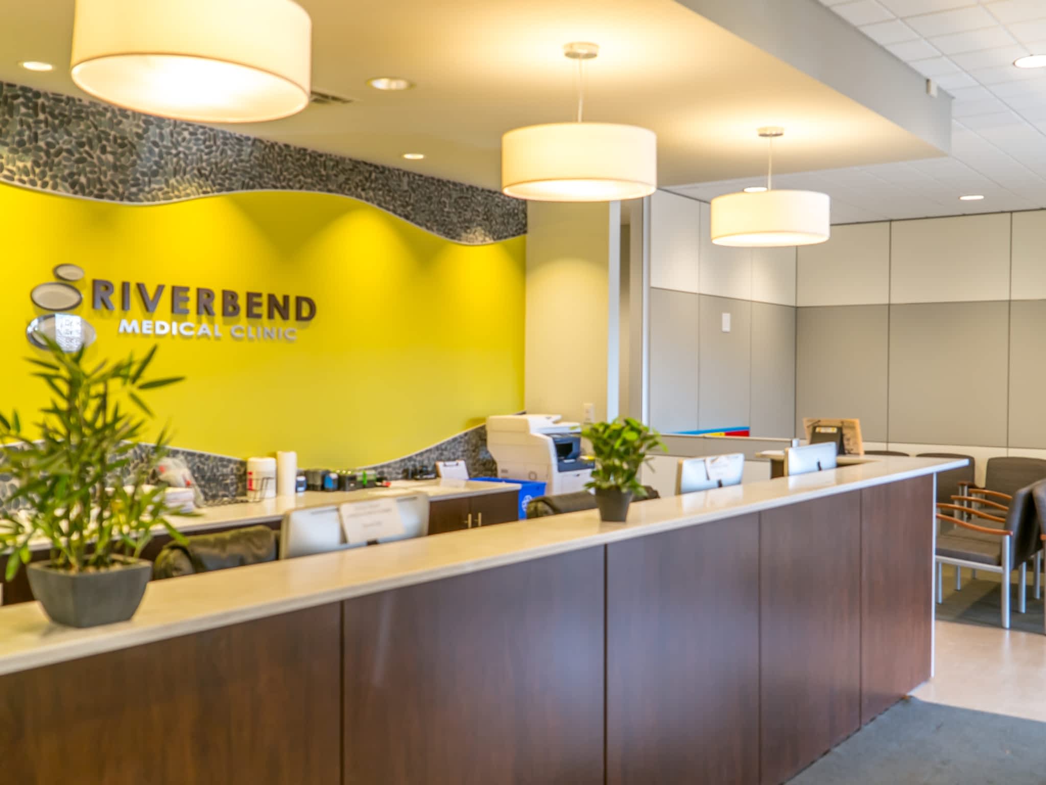 photo Riverbend Family & Walk-in Clinic