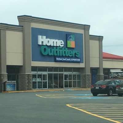 Home Outfitters - Grands magasins