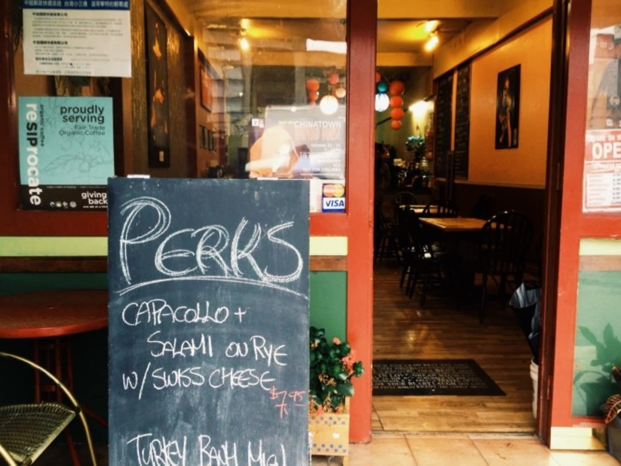 photo Perks Café