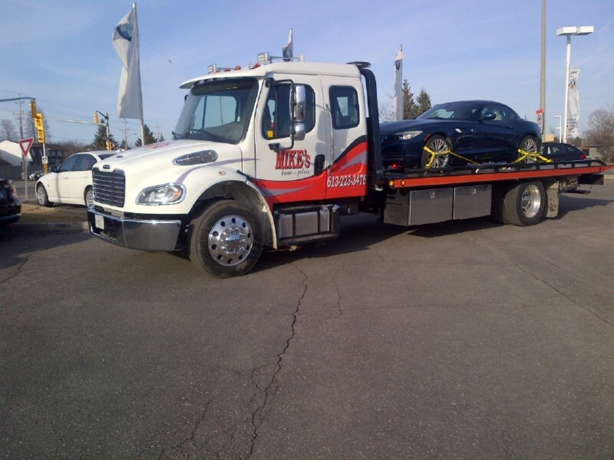 photo Mike's Tow & Plus