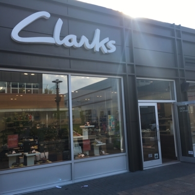 Clarks - Magasins de chaussures