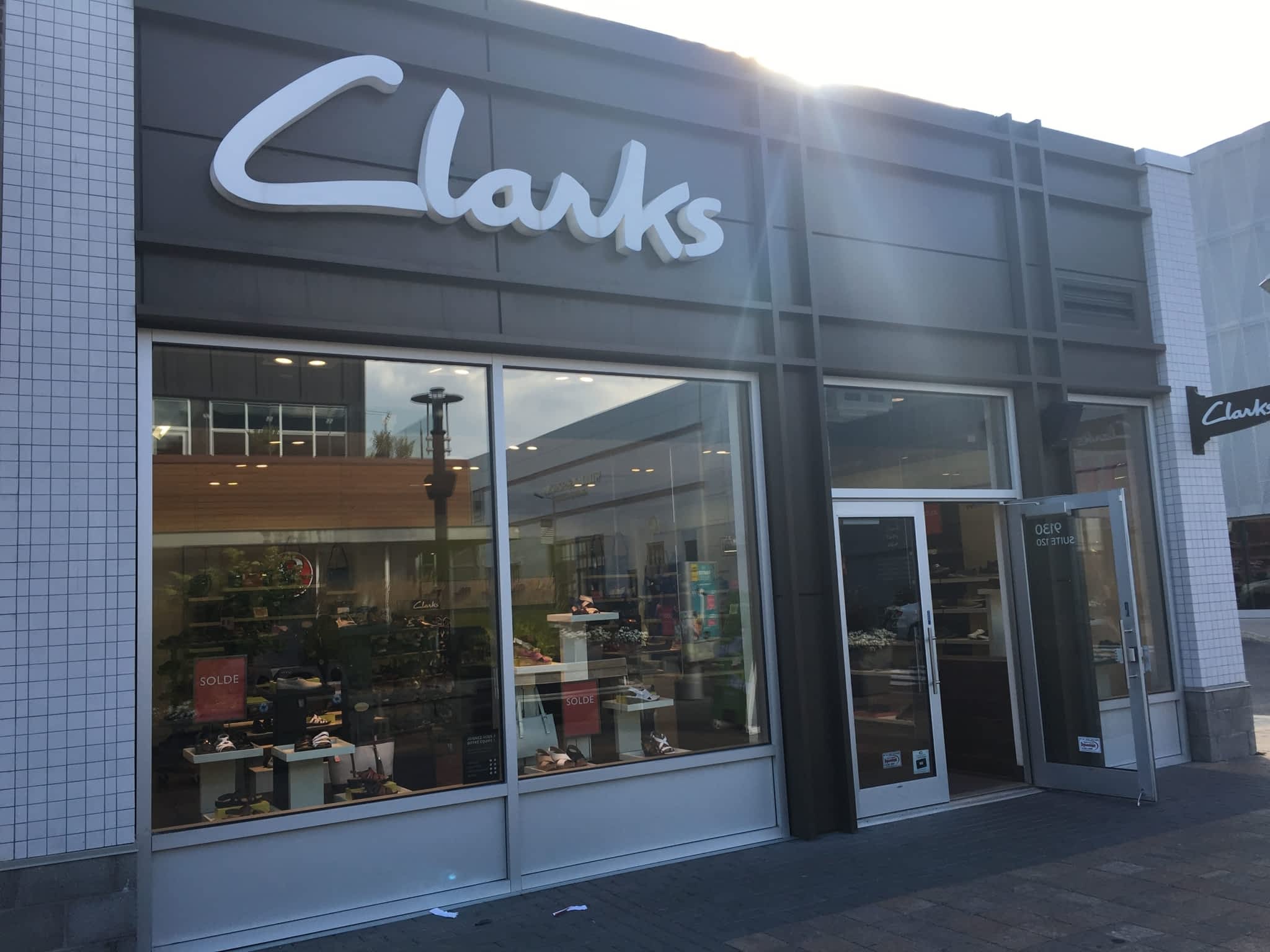 photo Clarks