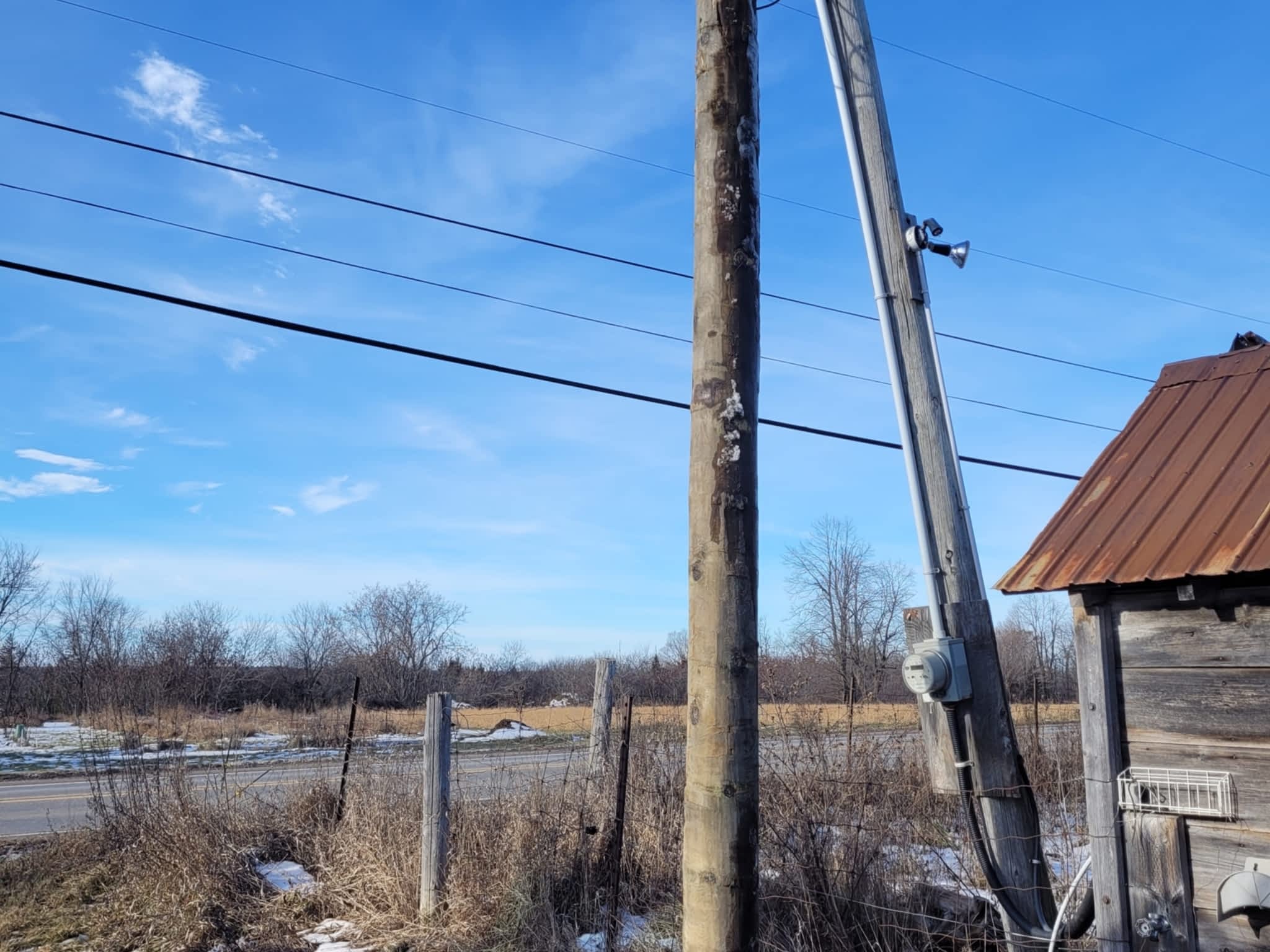 photo Poteaux Réseau du Québec