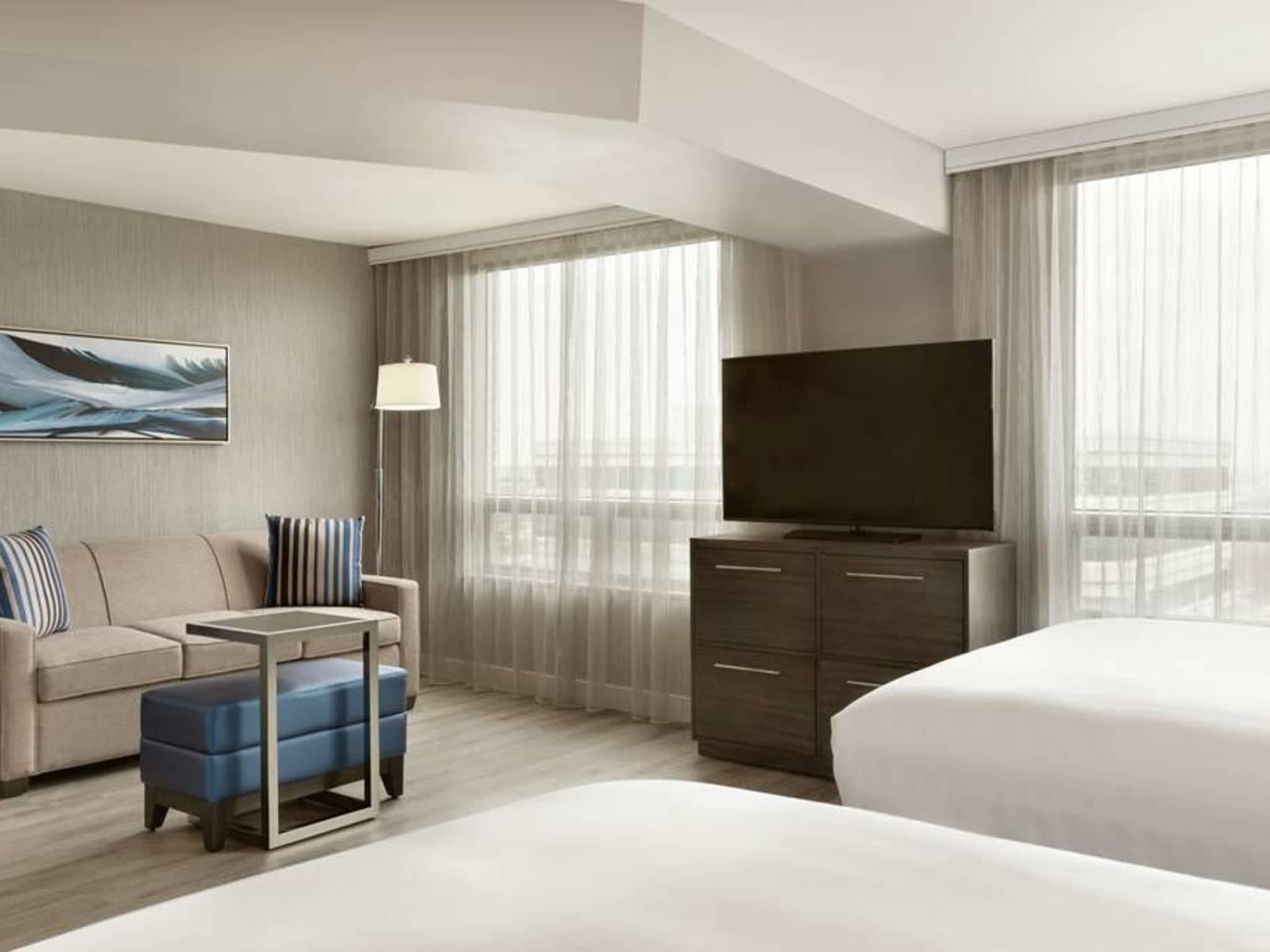 photo Embassy Suites by Hilton Montreal Airport