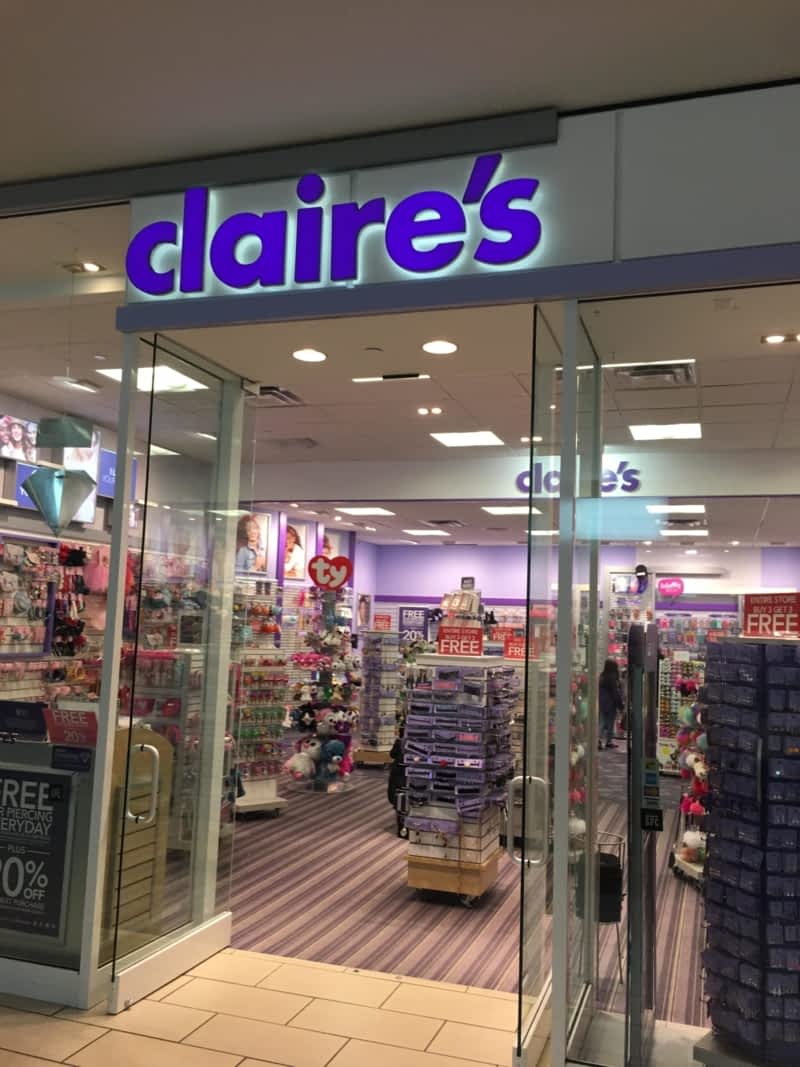 CLAIRE'S - 2929 Barnet Hwy, Coquitlam, British Columbia