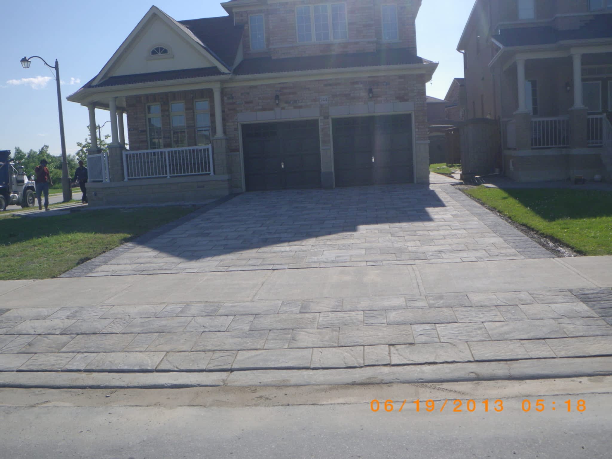 photo Professional Landscaping & Interlocking