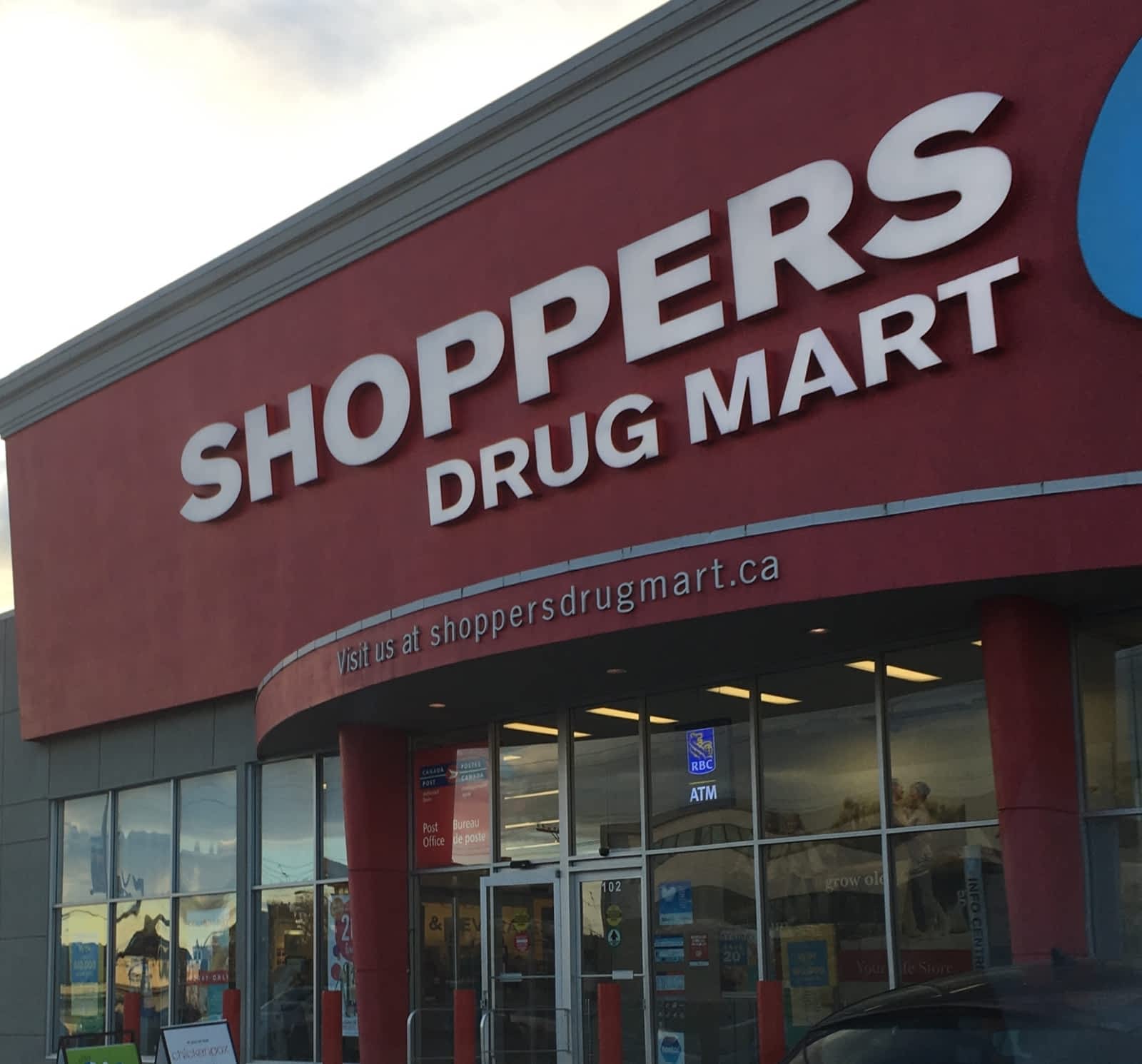 Shoppers Drug Mart Opening Hours 13020395 Lougheed Hwy, Maple
