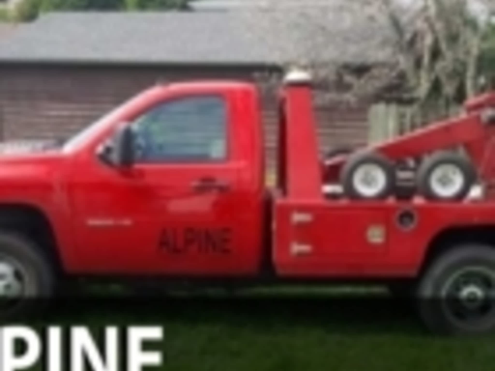 photo Alpine Towing & Storage