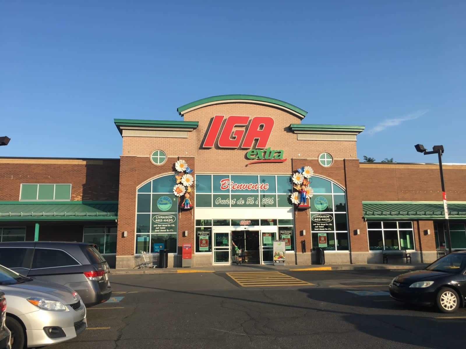 IGA Extra Horaire d'ouverture 6250 boul Cousineau, SaintHubert, QC