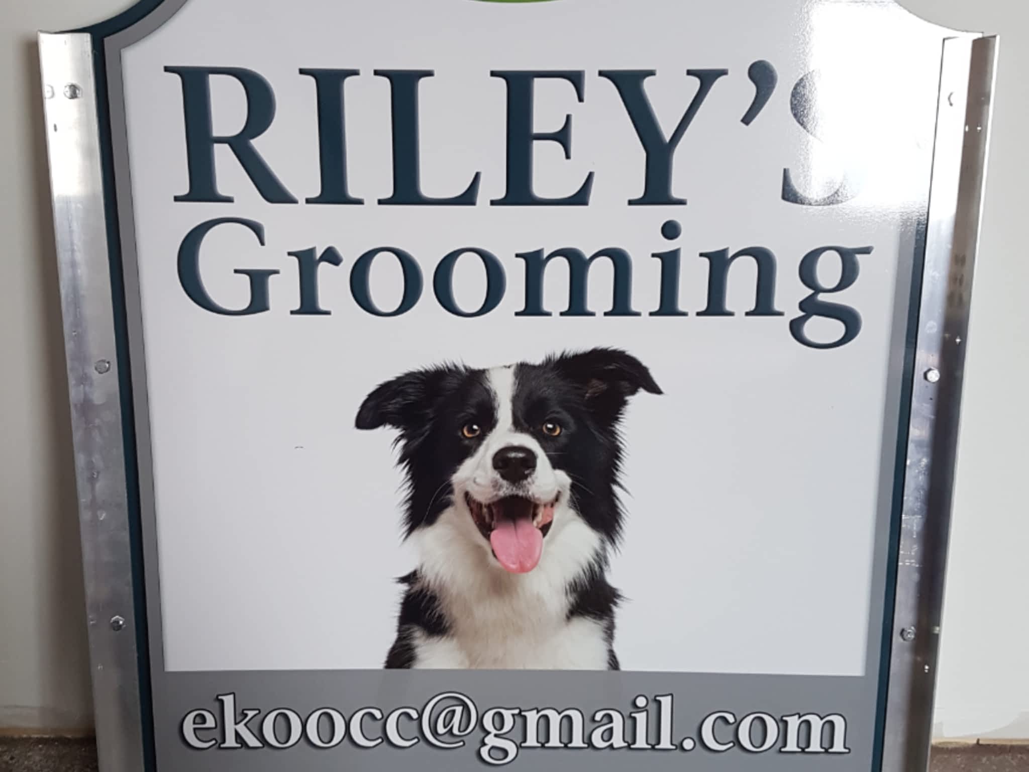 photo Riley's Dog Lodge