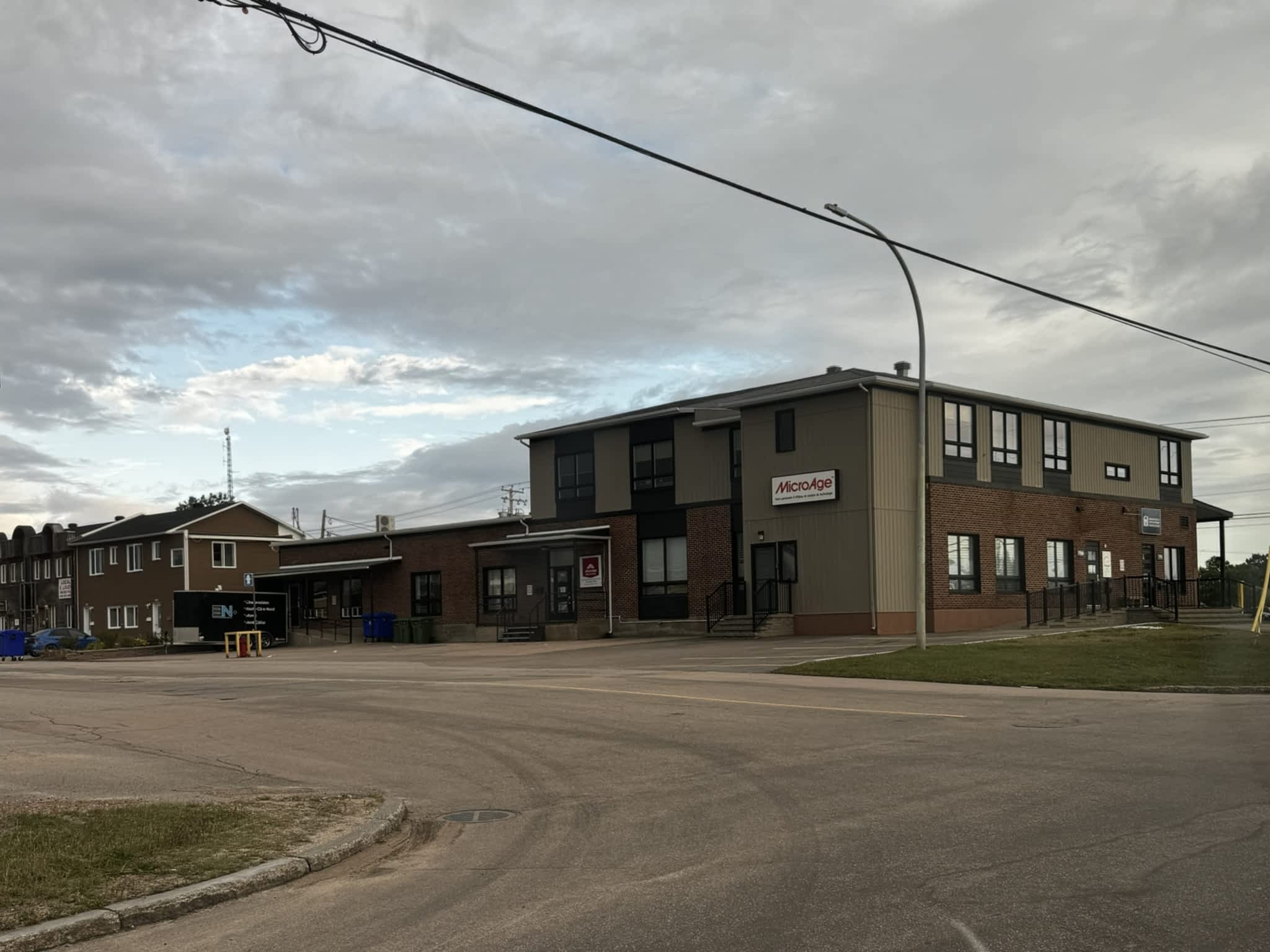 photo MicroAge Baie-Comeau (géré par Cpu Manic)