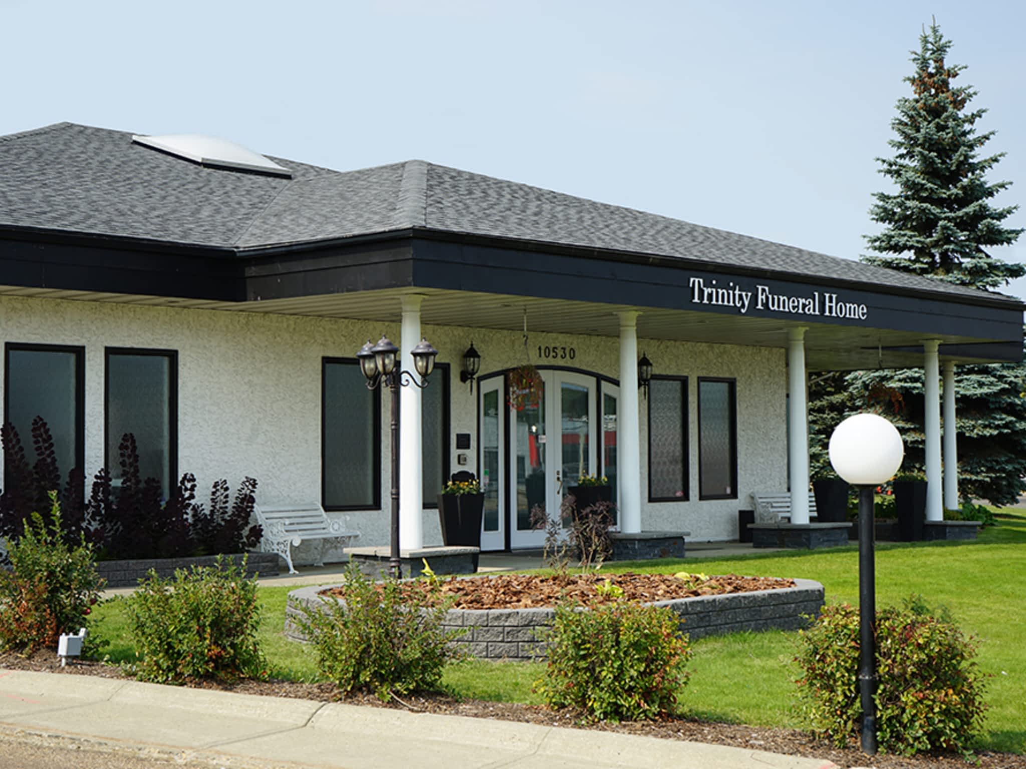 photo Trinity Funeral Home Ltd.