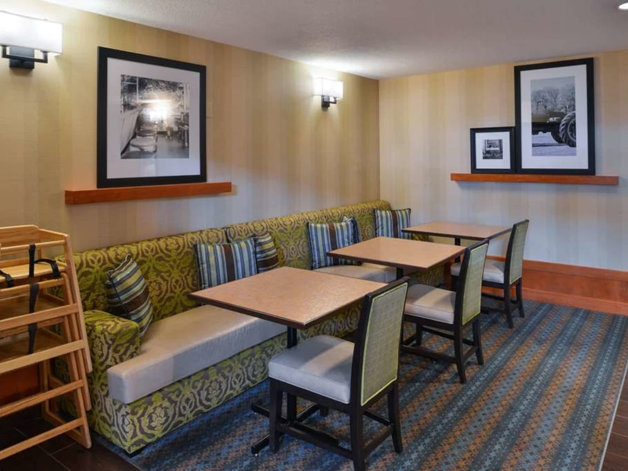 photo Hampton Inn & Suites By Hilton Calgary- University Northwest