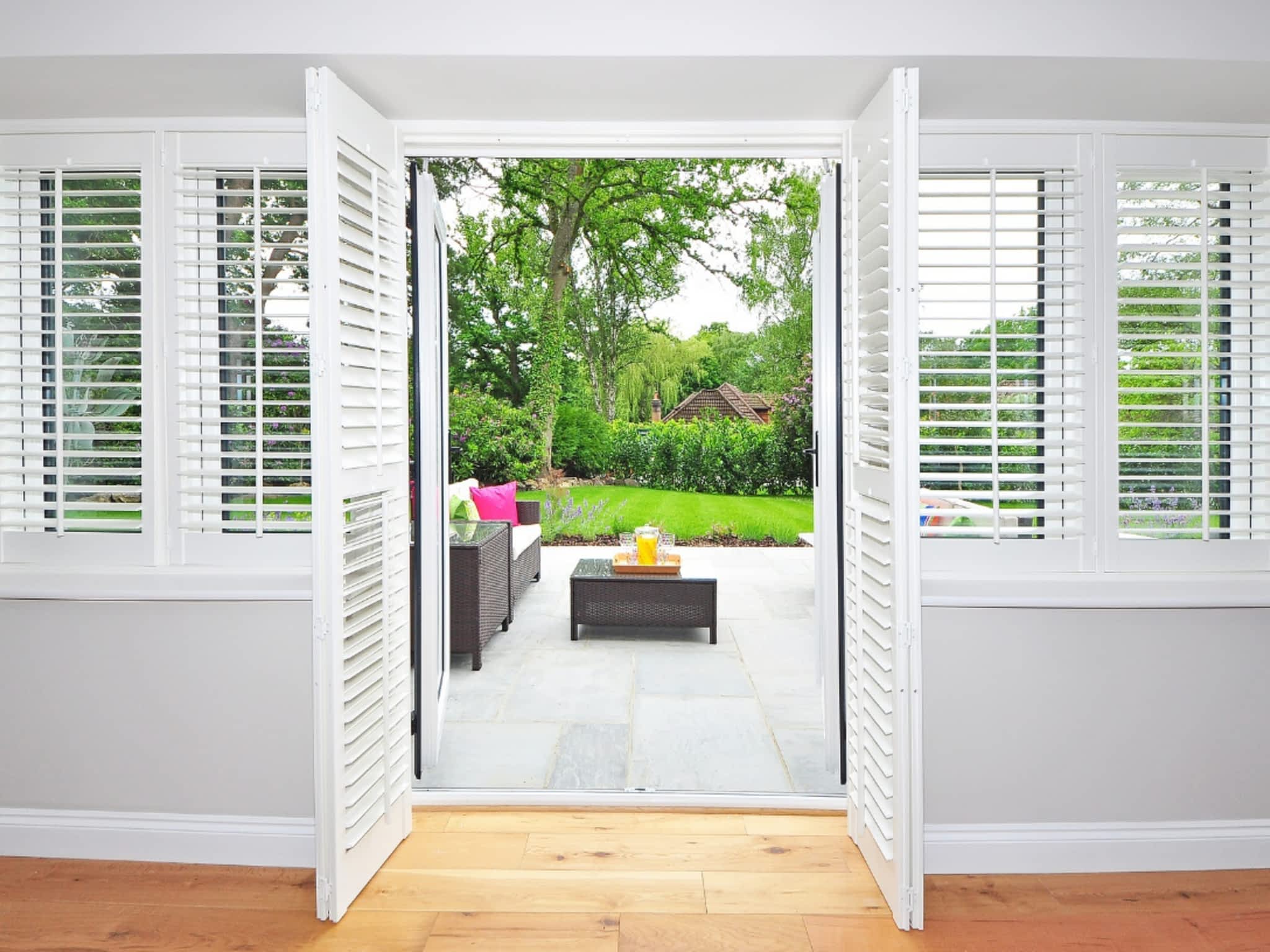 photo Diamond Custom Shutters